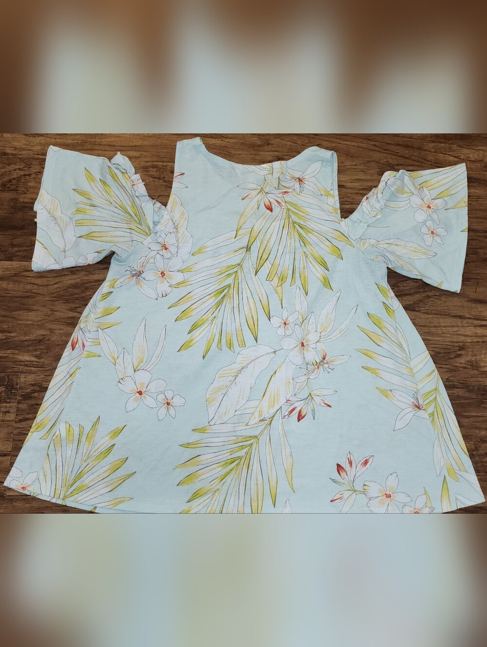 LC Lauren Conrad Light Blue Cold-Shoulder Floral Top